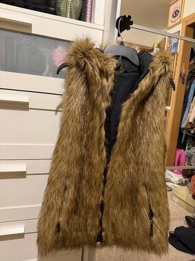 Volcom Black Hooded Jacket with Faux Fur Trim